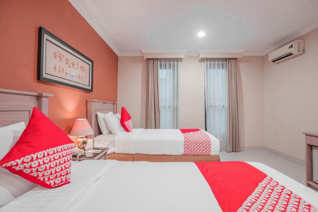 Capital O 534 Sriwijaya Hotel Jakarta Exterior foto